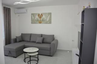 Apartament Cela - Çorovodë - 4