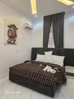 Luxury 3 bed rooms villa - 4