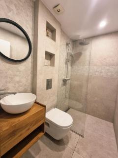 Cozy and colorful apartment in Plovdiv Center - Plovdiv - 2