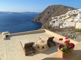 Kamari Real Living - Therasia - 9