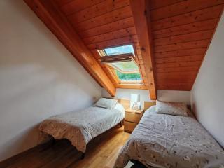 Apartamento abuhardillado y espacioso Aüt 3 - Pla de l'Ermita - 2