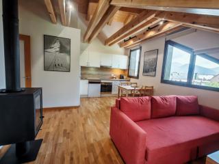 Apartamento abuhardillado y espacioso Aüt 3 - Pla de l'Ermita - 0