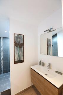 Toulon centre, Appartement 2 chambres tout équipé au 6e étage sans ascenseur - Tolone - 8
