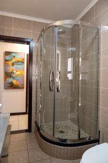 Nala Realty at Palm View - Sandton - 3