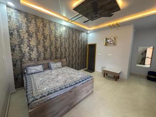 Hare krishna lawn - Lucknow - 6