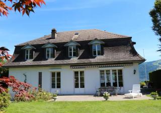 Wunderschöne Villa mit Privatstrand - Einigen - 1