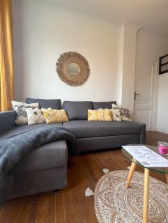 PARIS-MONTROUGE Magnifique Studio Appartement de 35m2 - très cosy pour 1 à 6 personnes refait à neuf - ENTIRE APARTMENT LUXIRIOUS AND WARM - Montrouge Paris 14ème - Proche Aéroport Orly & Parc Expositions Porte de Versailles FREE WIFI GRATUIT - Montrouge - 6