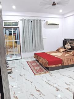 Royal Vinod Residency - Jāmb - 0