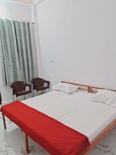 Royal Vinod Residency - Jāmb - 9
