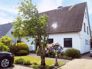 Gemütliche Ferienwohnung im Haus Meereswind Esens - Esens - 1
