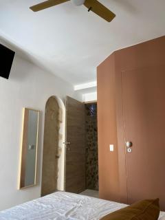 Maison de la Place, chambre Célestine et Alphonsine - 1