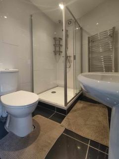 Vika Residence Deluxe Apartments Wednesbury Holiday Resort - Wednesbury - 2