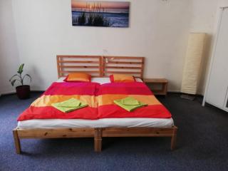 Old Town Center Just in 3 min Walk private room E - Prag - 0