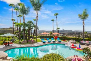 7BR Paradise Palms Pool, Views and Event Ready - El Cajon - 8