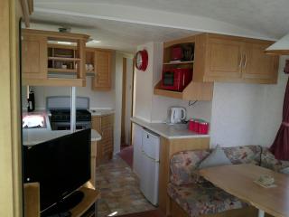 Golden Palm Mirage GP 6 Berth enclosed veranda - Chapel Saint Leonards - 5