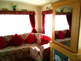 Golden Palm Mirage GP 6 Berth enclosed veranda - Chapel Saint Leonards - 3