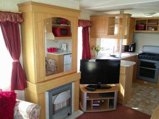 Golden Palm Mirage GP 6 Berth enclosed veranda - Chapel Saint Leonards - 2