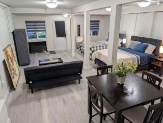 Cozy Bachelor Unit - Guelph - 8