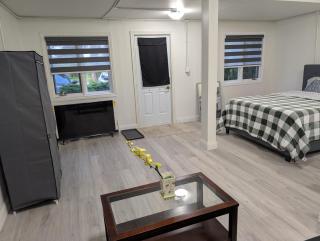 Cozy Bachelor Unit - 7