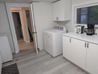 Cozy Bachelor Unit - Guelph - 4