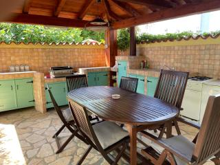 Fabris Apartments with pool and top location near sea - 4