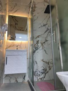 Unik Family Only Apartments - 4