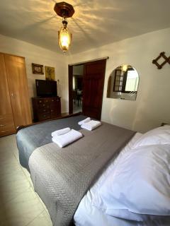 Cozy Retreat by the Sea - Nea Iraklia - 5