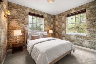 Walk to Zilker Barton Springs 5BR 3BA Villa Sleeps 14 - Austin - 4