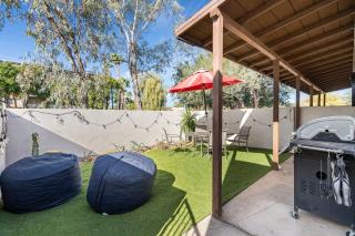 2BR Apt with BBQ & Parking Spring Fling Stay - Tucson - 1