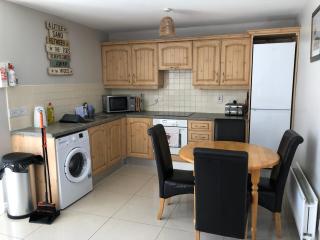 27 old castlecourt portrush - 6