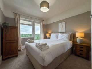 Seafront Beach House - Southend-on-Sea - 2