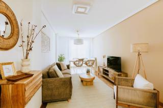 APARTAMENTO REY ENEO II, 80 m2 en la Cuna Histórica del Vino - Haro - 0