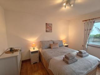 Erin House - Oughterard Central - Oughterard - 6