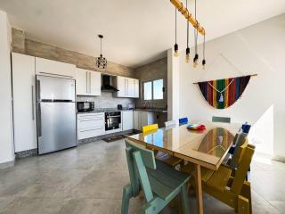 2-BR Chalet Direct to the Pools Einbay Resort - Ain Suchna - 4