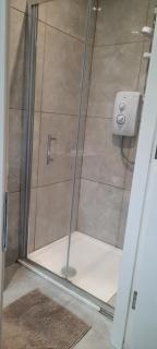 Private bedsit at Newcastle - Galway - 5
