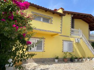 OA's beach apartment - Vlorë - 9