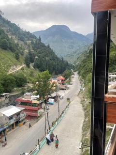 Rock & Green Hotel, Mahandri - Mahāndri - 9