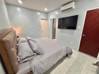 Cozy Manor with Spacious Kitchen and Tub - General Santos - 4