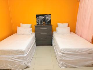 Idyllic Holiday Home for Comfy Retreats - Gaborone - 6