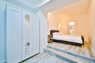 Best 8 Personnes Montrouge - 5