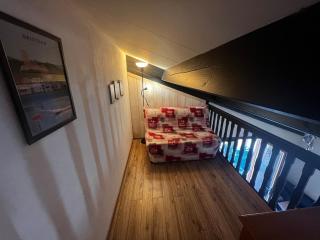 Maison T3 climatisée parking privé cellier et cour sans vis à vis - Gruissan - 5