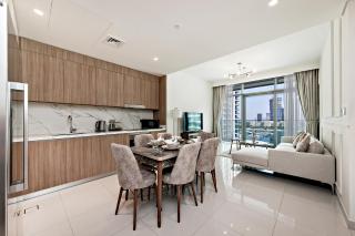 Luxury 2BR by Amber Suites at Beach Vista Tower 1, EMAAR Beachfront - 1