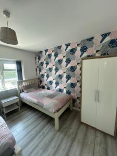 3 Bedroom House Driveway near to NEC - 6 guests - Birmingham - 5