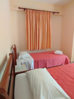 Vardia Rooms - Poros - 9