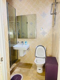 Julians Apartment - Ikeja - 7