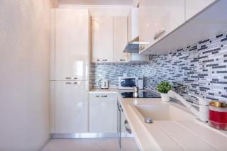 SkyVibe Penthouse BPCentral - 4