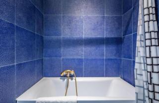SkyVibe Penthouse BPCentral - 1