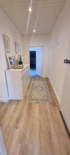 Zentrumsnahe 4 Zimmer Etagenwohnung für bis zu 7 Personen - - 4