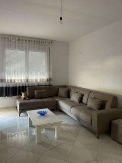 Family-Friendly Apartment Vlora - Vlora - 2