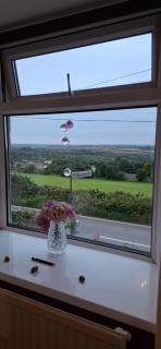Moonraker Room with a View with ensuite shower room - St Austell - 3